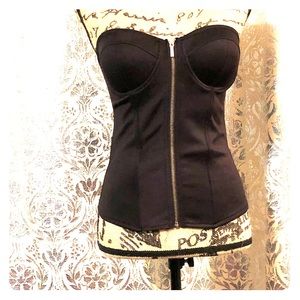 Black• Corset